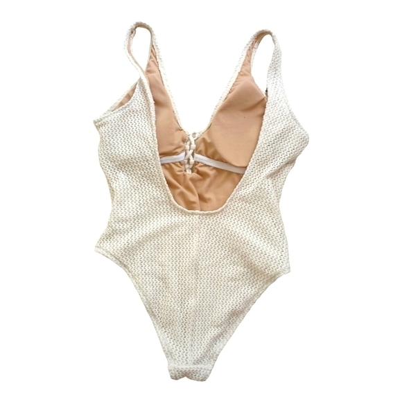 Shade & Shore Beige Crochet One Piece Swimsuit Large - Picture 2 of 2